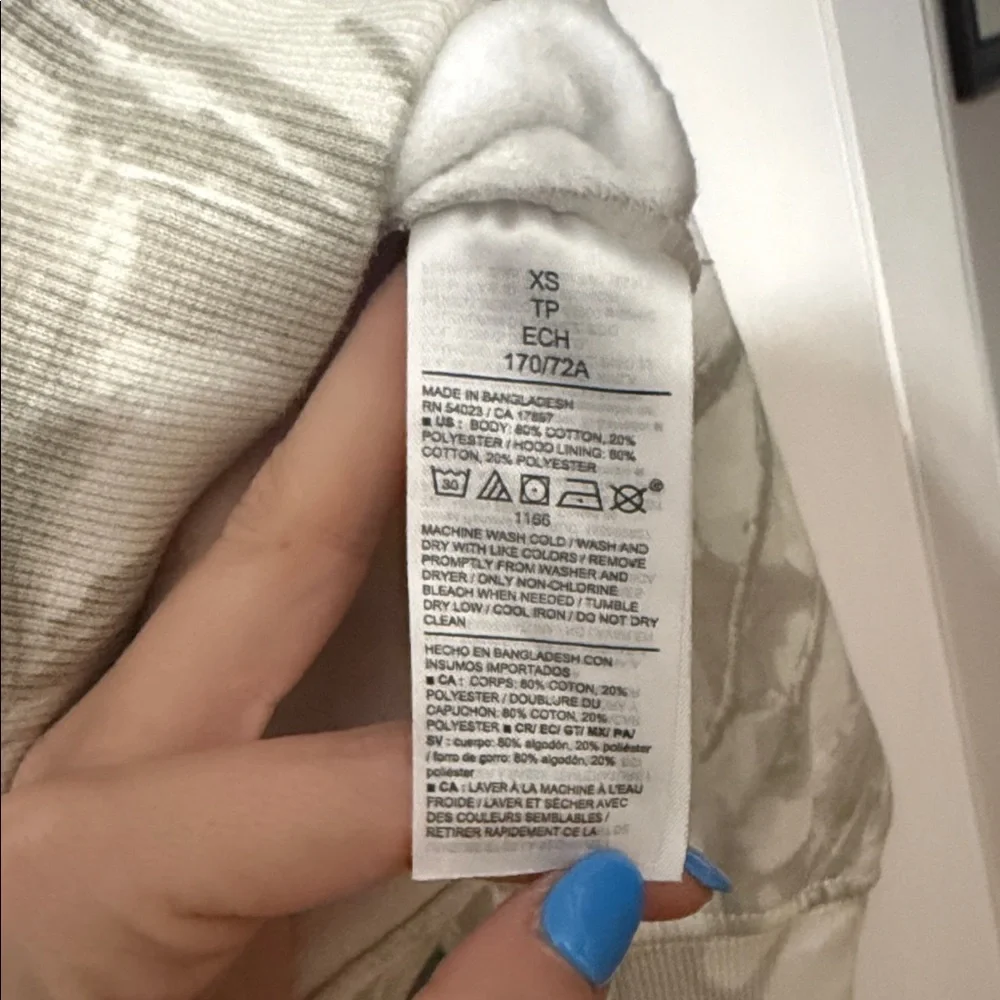 Old Navy “white trees” camo hoodie